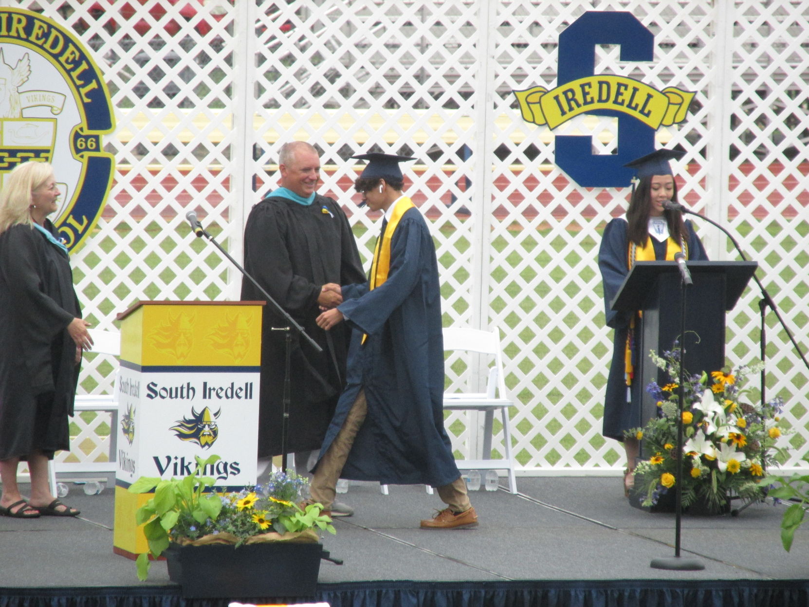 South Iredell graduation (47).JPG